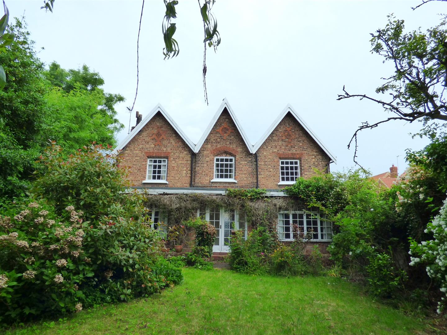House Detached Rectory Lane, Preston, Hull, East Yorkshire, HU12 3UE